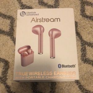 Airstream Bluetooth wireless earbuds